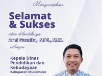 Keluarga Besar SMPN 43 Mukomuko Mengucapkan Selamat Atas Dilantiknya Arni Gusnita Sebagai Kadis Pendidikan dan Kebudayaan Mukomuko