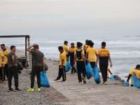 Kawasan Pantai Air Punggur Bersih dan Rapi Berkat GEMPAR GEMPITA ASRI Polres Mukomuko Bersama Forkopimda
