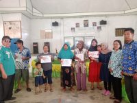 Pemdes Sari Bulan Salurkan BLT-DD Mei dan Juni 2026 Kepada 16 KPM